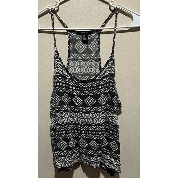 Forever21 Women's‎ Aztec Tank Top Size Medium - Black - Picture 1 of 5